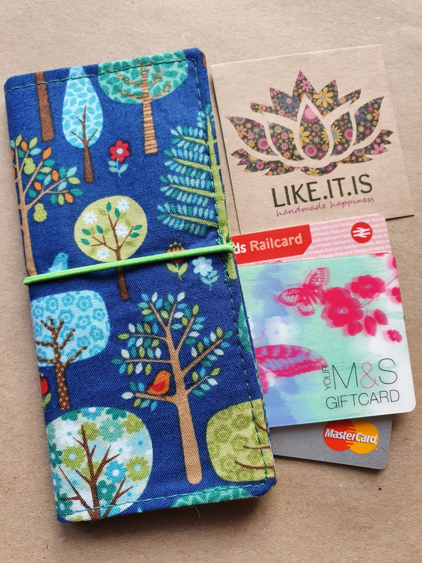 Credit Card Cruiser - trees, lime cord