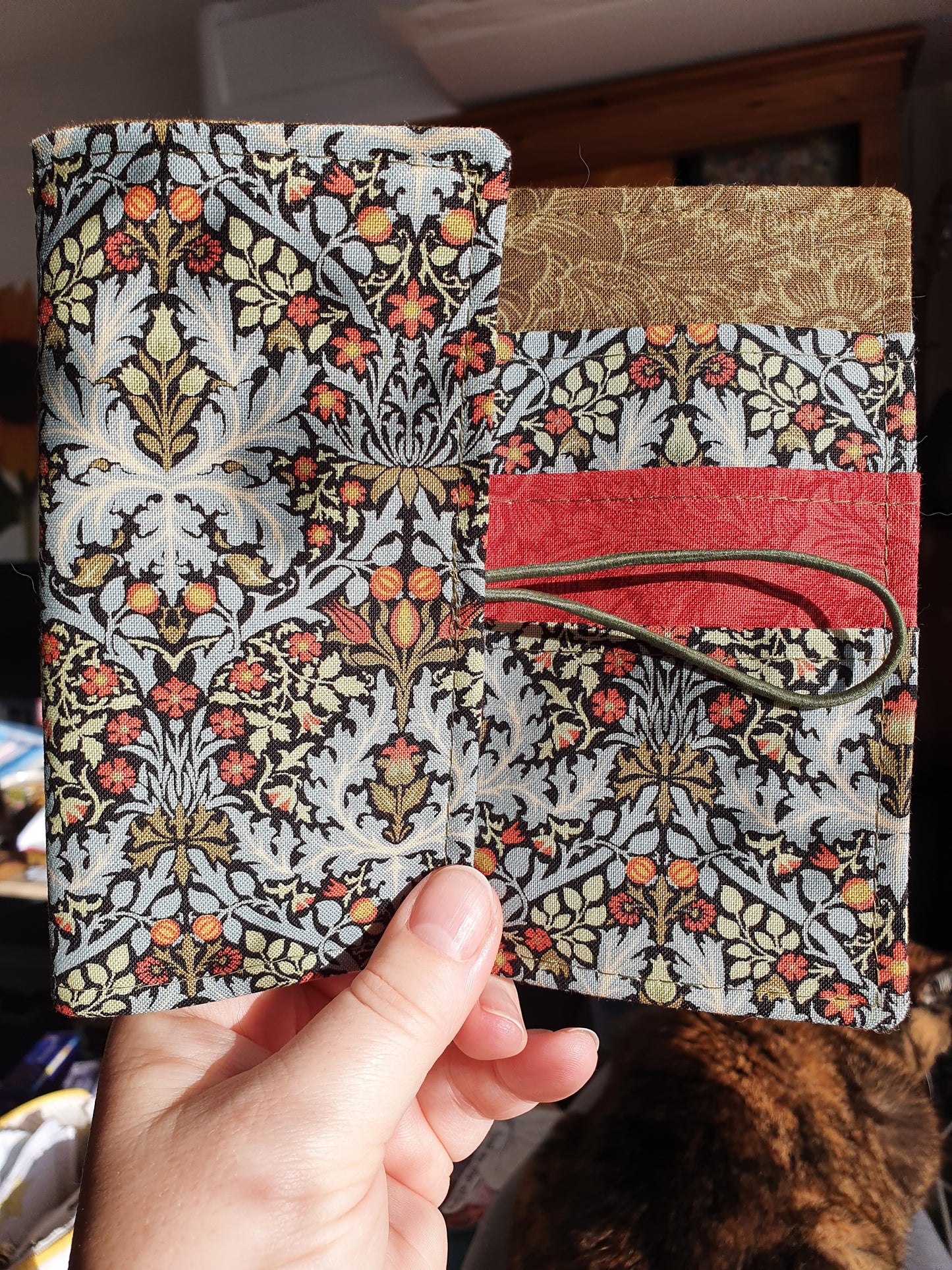 Teabag Traveller - William Morris, autumn flower duckegg blue